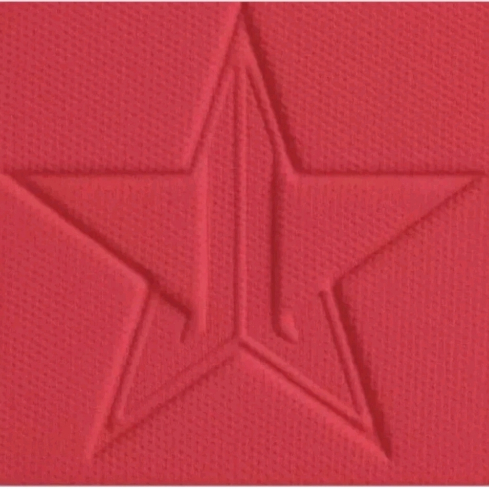 Jeffree Star Scene Queen Pink and Red Eyeshadow